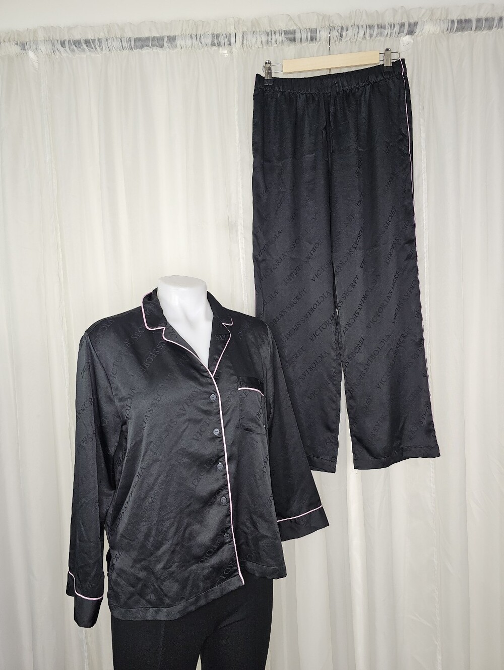 Victoria's Secret Black Signature Satin Long Pajama Set Pink Trim Small